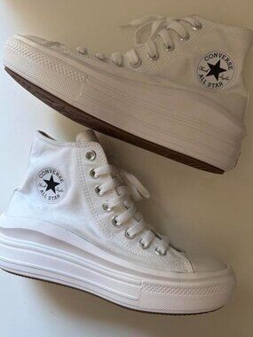 White Converse platform sneakers never worn #converse